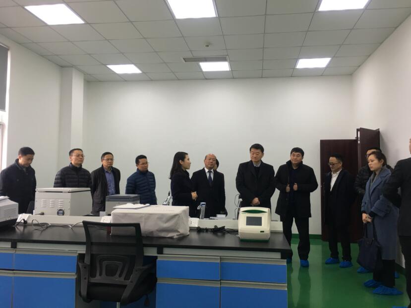 集团党委书记、董事长任丁率队调研 德仁堂控股集团